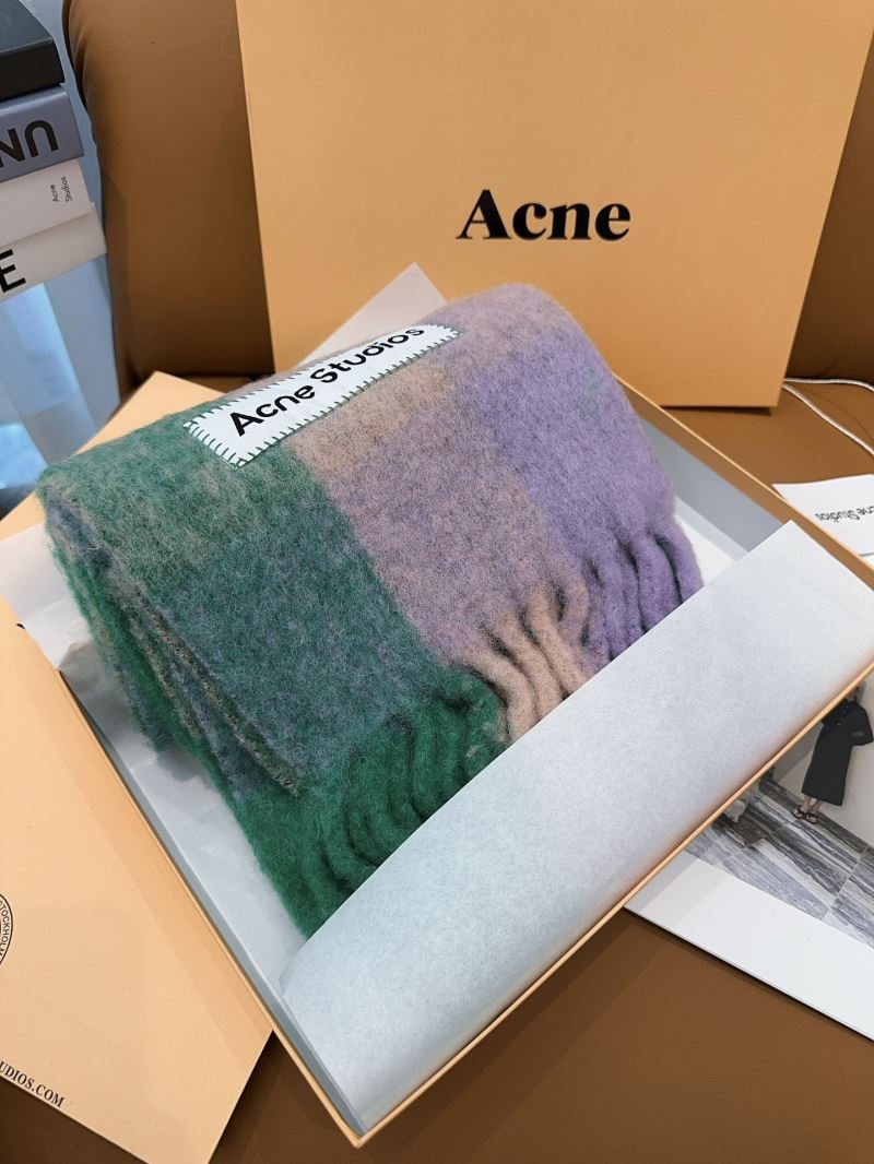 Acne Scarf